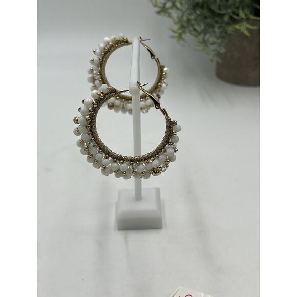 Lilly Pulitzer GWP Resort White Gold Tone Hoop Dangling Beads Earrings New - Picture 10 of 11